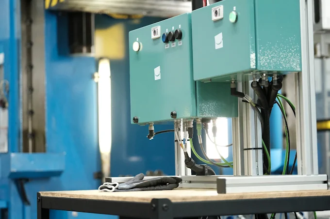 How iLARIZ accelerates smart sheet metal forming with Cumulocity